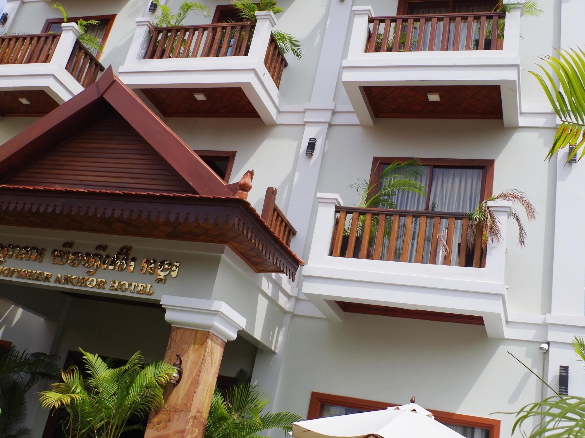 Kingfisher Angkor Hotel Сіємреап Екстер'єр фото