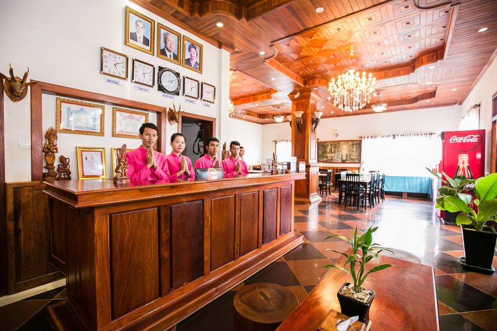 Kingfisher Angkor Hotel Сіємреап Екстер'єр фото