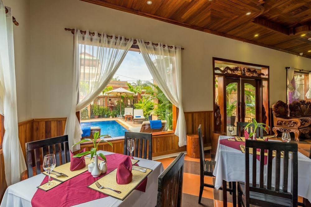 Kingfisher Angkor Hotel Сіємреап Екстер'єр фото